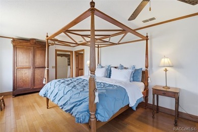 Welcome to a one-of-a-kind waterfront retreat where privacy - photo 36