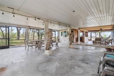 Welcome to a one-of-a-kind waterfront retreat where privacy - photo 53