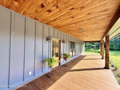 Custom waterfront new construction on 5.5+/- acres! This - photo 5