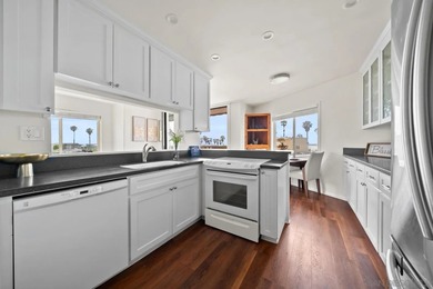 Experience an extraordinary waterfront lifestyle in this - photo 13