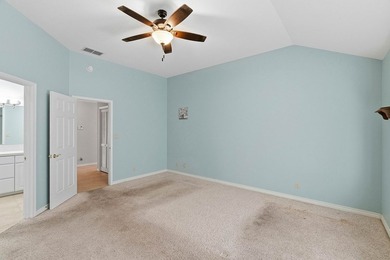 NEW PRICE AND NEW CARPET! Fairway Location | Single Story - photo 14