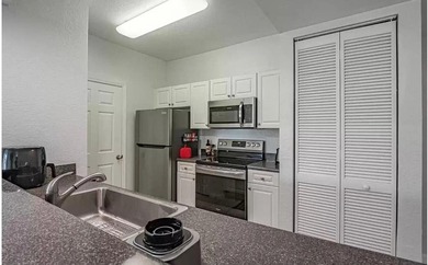 Investors this is a rentable unit. Stunning 2-bedroom, 2 bath - photo 6