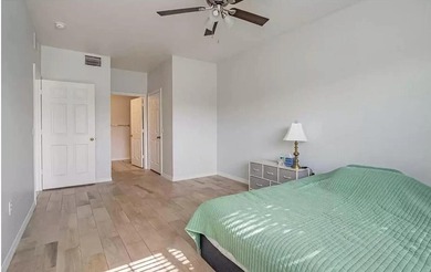 Investors this is a rentable unit. Stunning 2-bedroom, 2 bath - photo 8