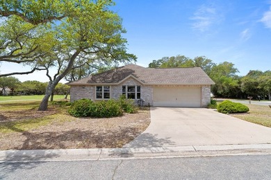 NEW PRICE AND NEW CARPET! Fairway Location | Single Story - photo 29