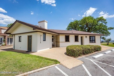 Living at this beautiful 2 bedroom, 3 bath Gulf Oaks Condominium - photo 34