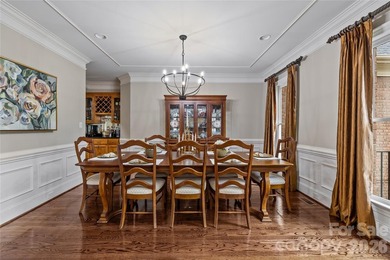 Welcome to 1009 Honors Court, an exceptional original-owner - photo 7
