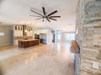 Experience 2902 Serenity Cir S, arranged for everyday - photo 2