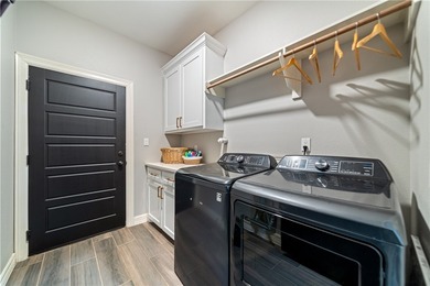 Style, space, and an entertainer's dream-all in one beautiful - photo 22