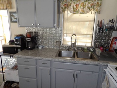 This 1986 1 BR 1 BA Mobile home offers 396 SQ FT plus a - photo 30