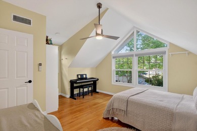 Tucked into the Queensborough neighborhood on James Island, this - photo 32