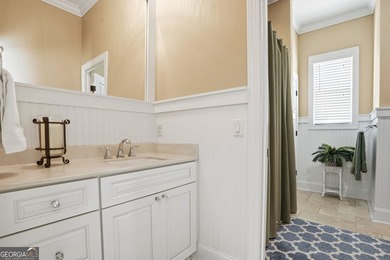 Welcome to this beautifully custom designed 3/4 bedroom, 4 bath - photo 36