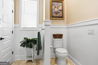Welcome to this beautifully custom designed 3/4 bedroom, 4 bath - photo 37