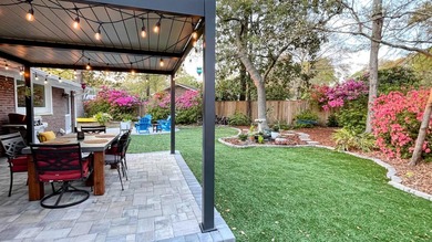 Tucked into the Queensborough neighborhood on James Island, this - photo 45