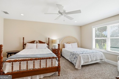Welcome to this beautifully custom designed 3/4 bedroom, 4 bath - photo 47