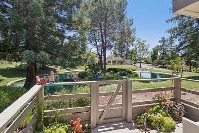 Rare single-level townhouse with no residence above or below in - photo 4