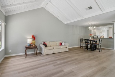 Rare single-level townhouse with no residence above or below in - photo 7