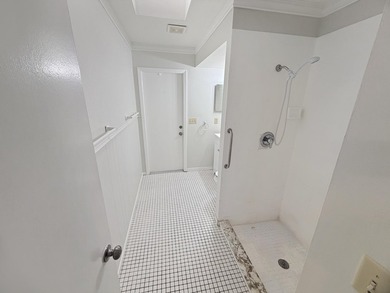 2305 SW Fern Cir is a one-story Port Saint Lucie home with a - photo 8
