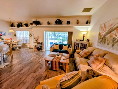This freshly painted spacious pool home sits on a corner lot - photo 9