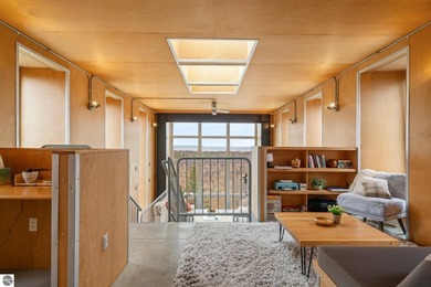 The nationally acclaimed Chameleon House. Designed by renowned - photo 19