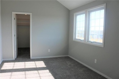 Sydney III features an open floor plan where function meets - photo 23