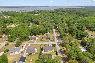 Welcome to this beautiful, recent built 3-bedroom, 2-bath home - photo 32