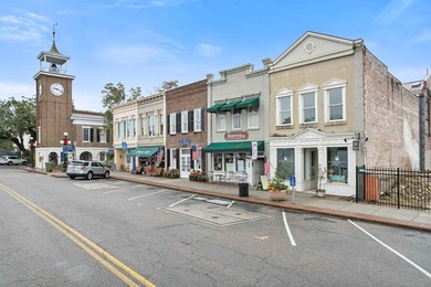 Welcome to this beautiful, recent built 3-bedroom, 2-bath home - photo 33