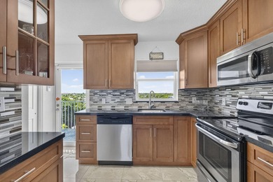 Wake up to panoramic Intracoastal and ocean views from this - photo 2