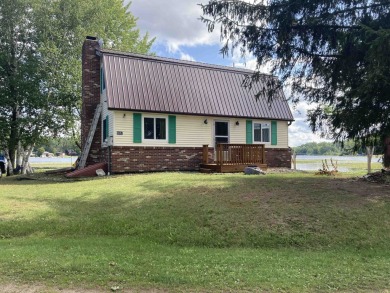 McGilvary Lake Home For Sale in Gladwin Michigan