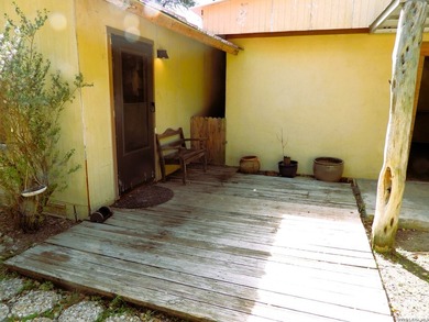 Handyman special with strong upside. Interior needs paint, new - photo 4