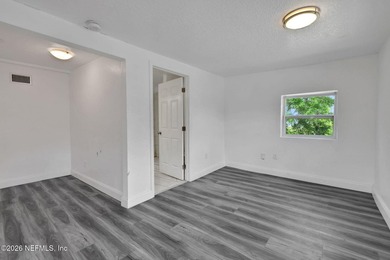 Opportunity awaits with this all-brick home built in 1901 - photo 4