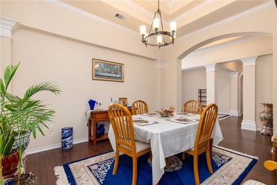 Stunning Northshore Home in Heart of Portland! The open concept - photo 17