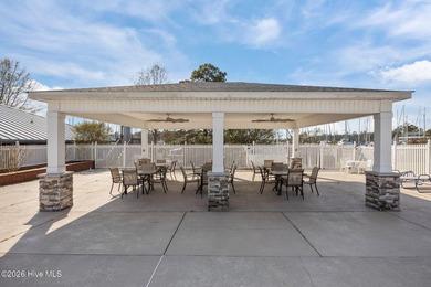 Welcome to refined coastal living inside the gates of Fairfield - photo 24