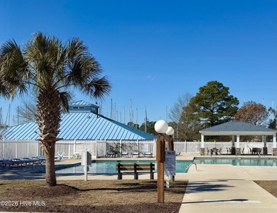 Welcome to refined coastal living inside the gates of Fairfield - photo 26