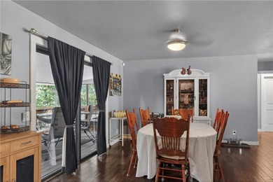 Seller offering $9,000 toward a rate buy-down or closing costs! - photo 8