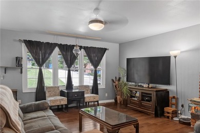 Seller offering $9,000 toward a rate buy-down or closing costs! - photo 9