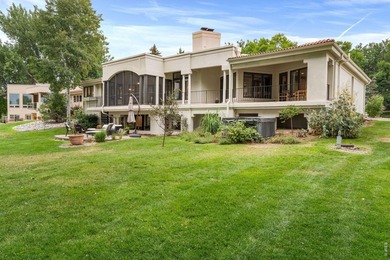 Lakefront Living at its Best! Set directly on Long Pond, this - photo 45