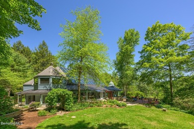 A house that stops people mid-sentence! At the Lenox/Stockbridge - photo 1