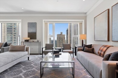 Perched high above the Gold Coast, this exceptional residence - photo 4