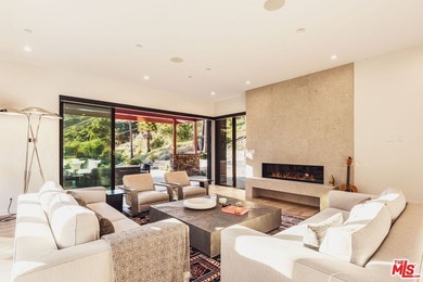 A rare Malibu sanctuary offering the best of both worlds-the - photo 5