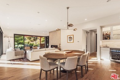 A rare Malibu sanctuary offering the best of both worlds-the - photo 8