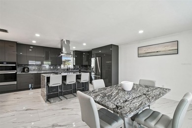 Waterfront Living in Bay Crest Park - Boater's Dream with - photo 22