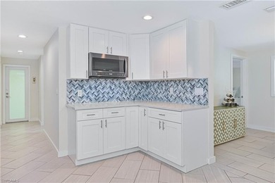 Beautifully renovated 4-bedroom, 3-full bath pool/spa home in - photo 22