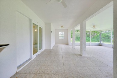 Welcome to this spacious 3-bedroom, 2-bath home offering 1,960 - photo 49