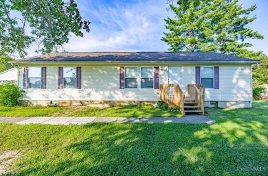 (private lake, pond, creek) Home Sale Pending in Hamilton Ohio