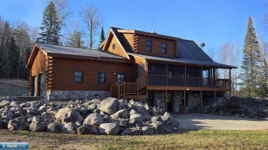 First time on the market! This 12.9-acre secluded retreat is - photo 1