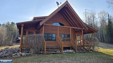 First time on the market! This 12.9-acre secluded retreat is - photo 2