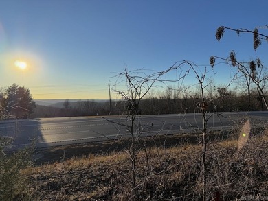 Located just outside Hardy, Arkansas, this versatile Ozarks - photo 7