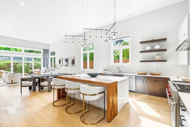 Welcome to this architectural masterpiece that seamlessly blends - photo 9