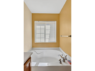 MOTIVATED SELLER in SAGEWOOD community. This home has 4 Bedroom - photo 25
