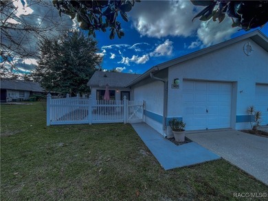 Lake Spivey Home Sale Pending in Inverness Florida